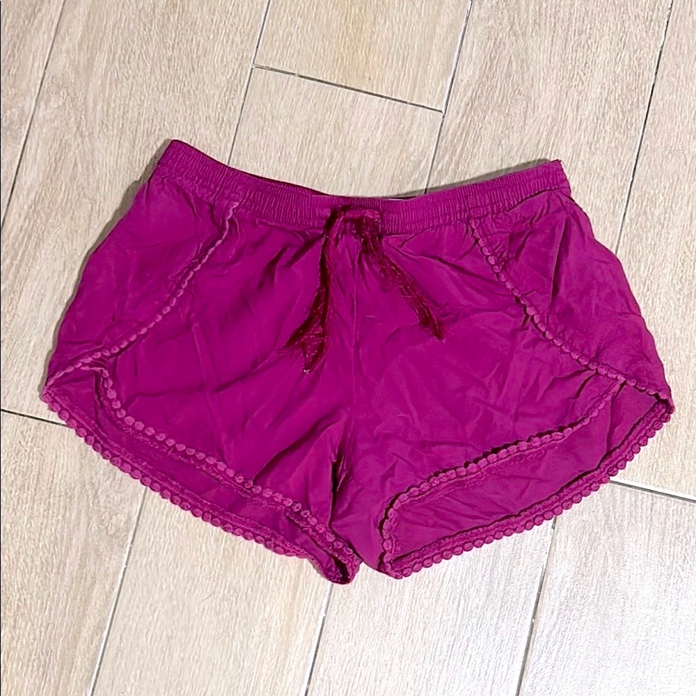 Old Navy Bohemian Style Burgundy Casual Shorts with Elastic Waistband